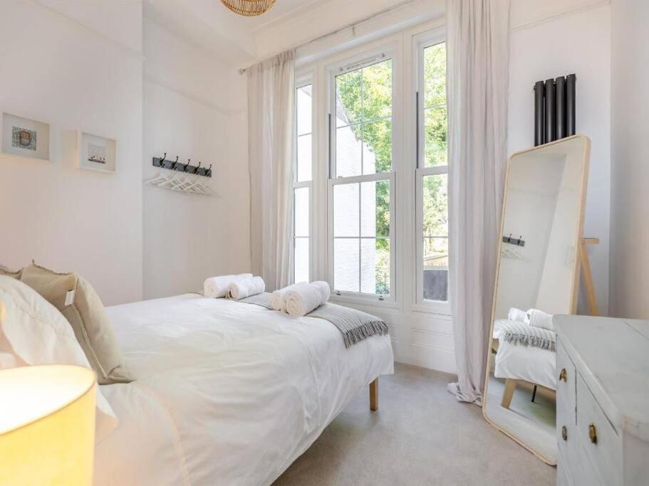Beach Apartment Hastings Eksteriør billede